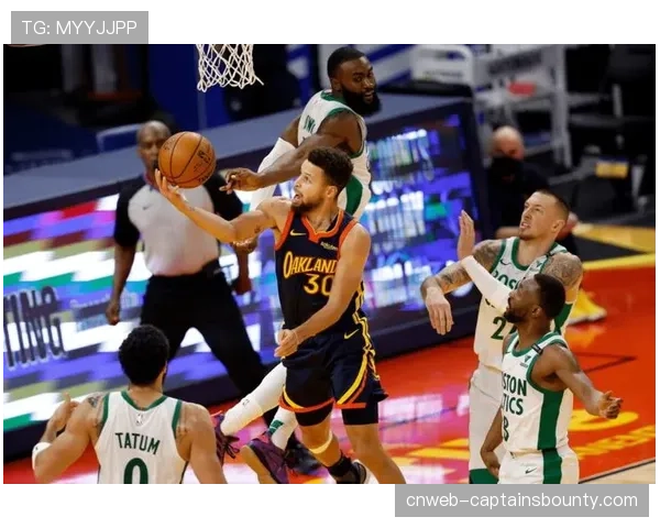 勇士vs凯尔特人前瞻：联盟攻防转换效率榜首大战一触即发